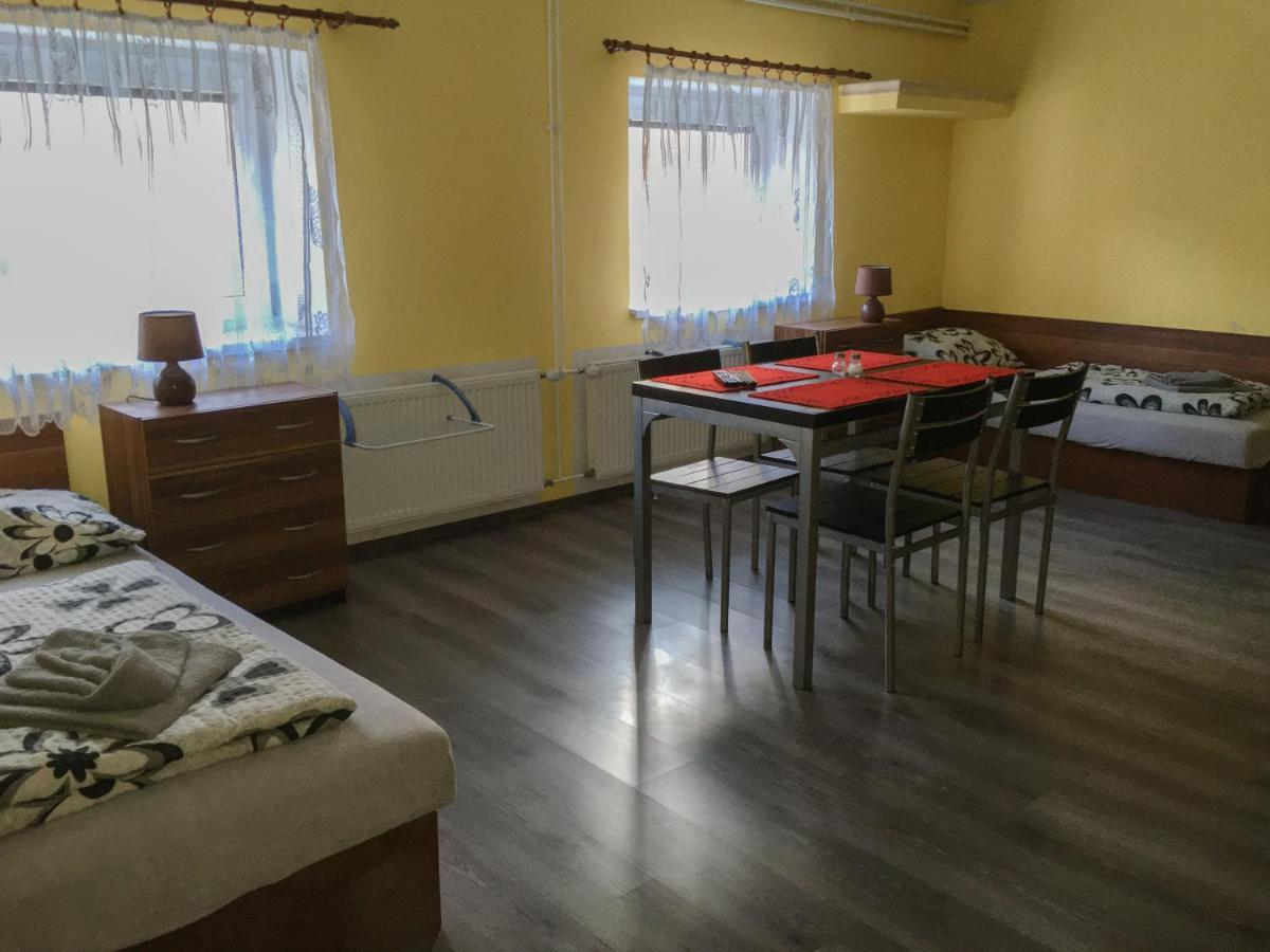 Ubytovani Fish-Com Apartment Steti Luaran gambar